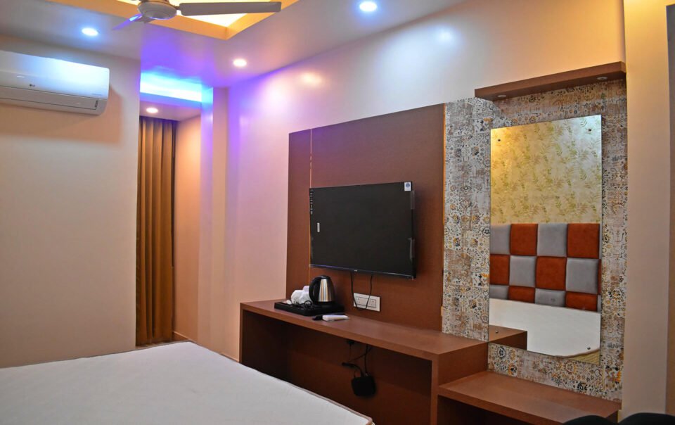 Anticlock Suites & Resorts
